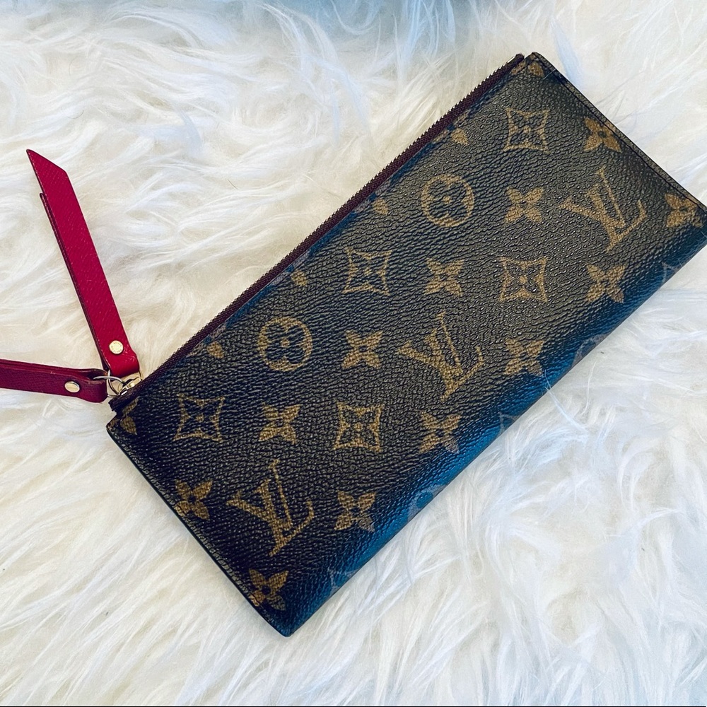 Louis Vuitton Adele Wallet